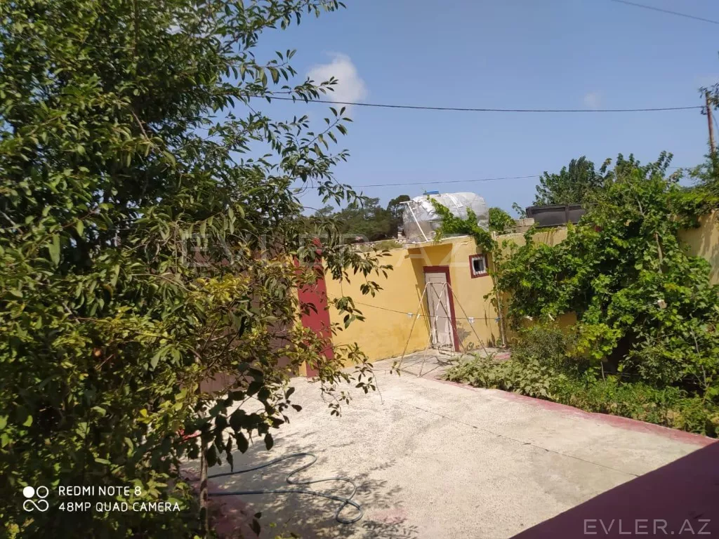 Satılır, bağ evi