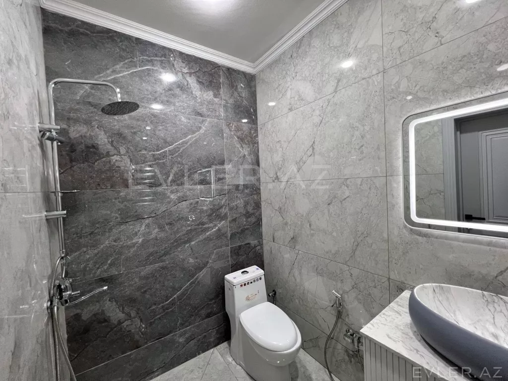 Satılır, həyət evi/villa
