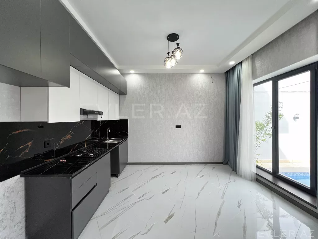 Satılır, həyət evi/villa