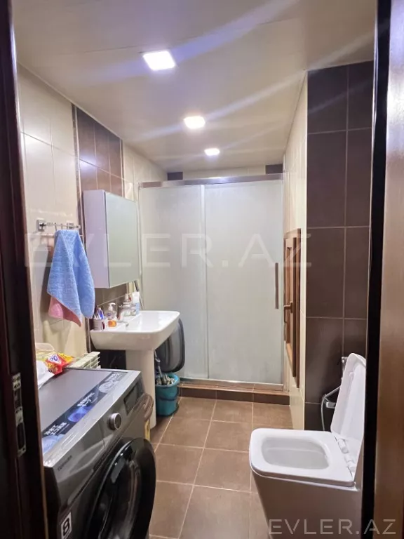 Satılır, yeni tikili