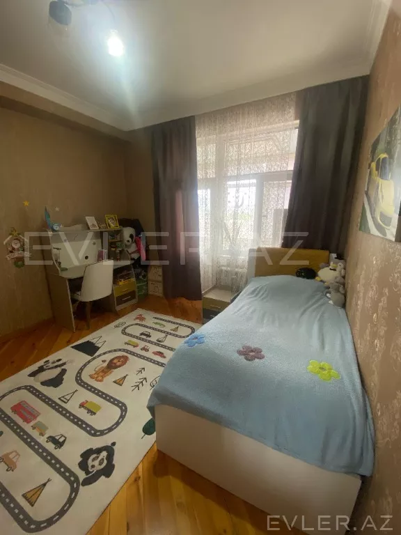 Satılır, yeni tikili