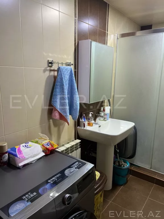 Satılır, yeni tikili