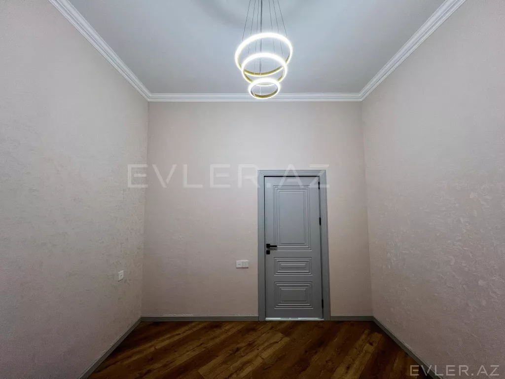 Satılır, həyət evi/villa