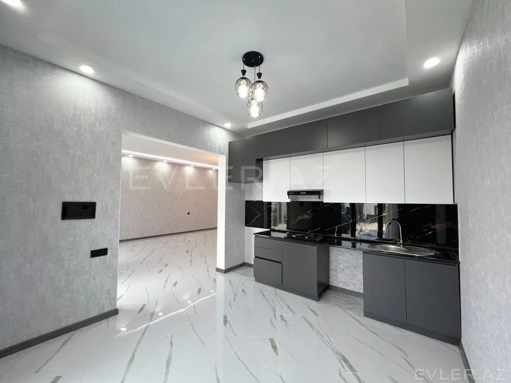 Satılır, həyət evi/villa