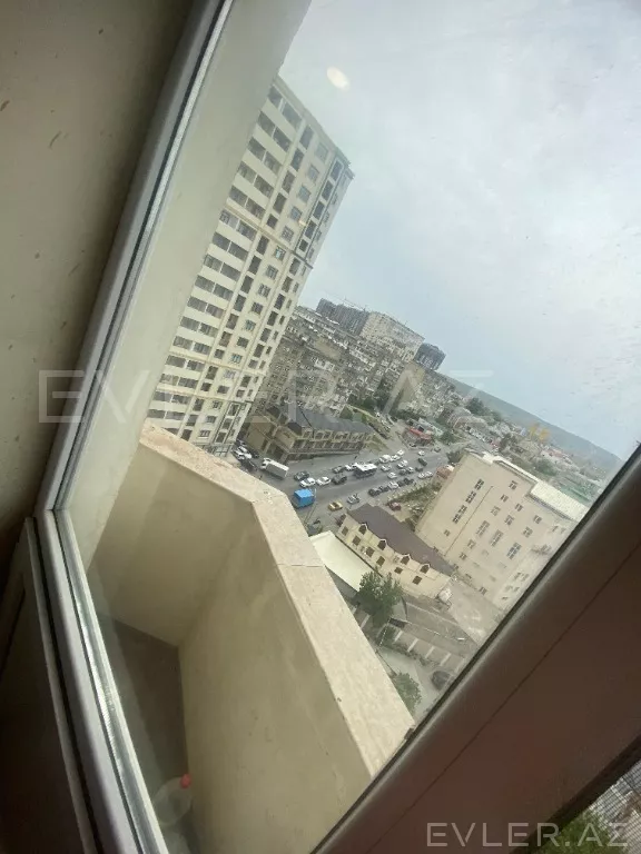 Satılır, yeni tikili