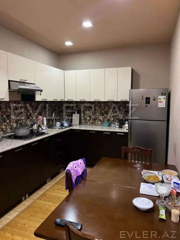 Satılır, yeni tikili