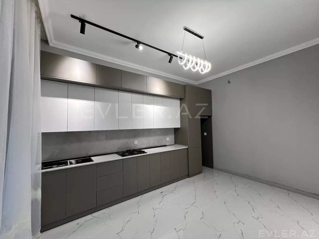 Satılır, həyət evi/villa