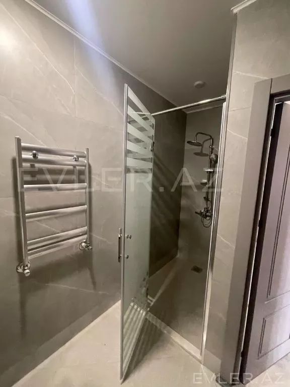 Satılır, yeni tikili