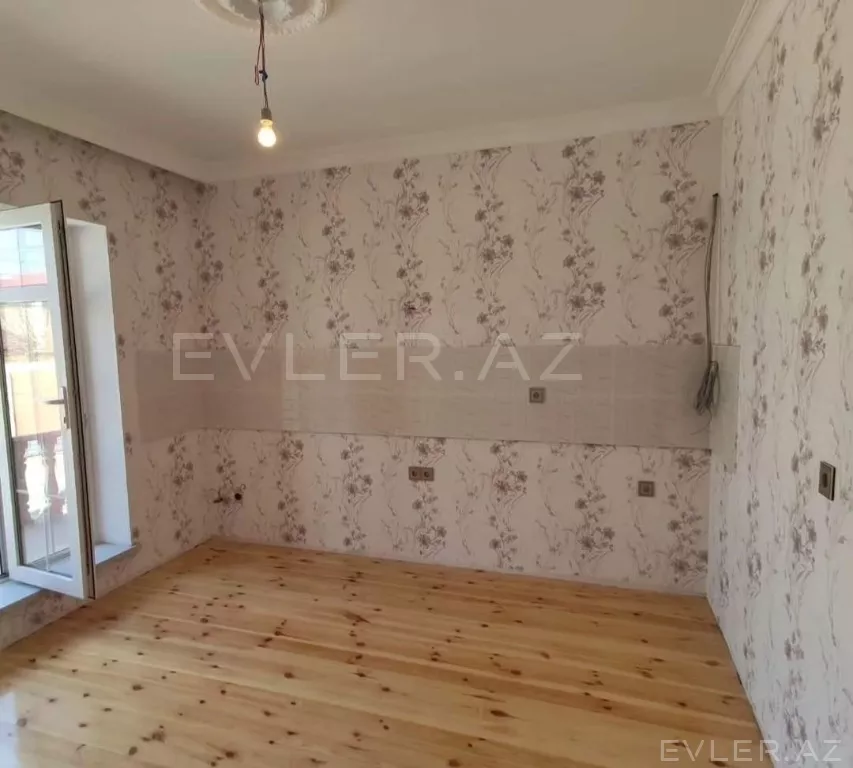 Satılır, həyət evi/villa