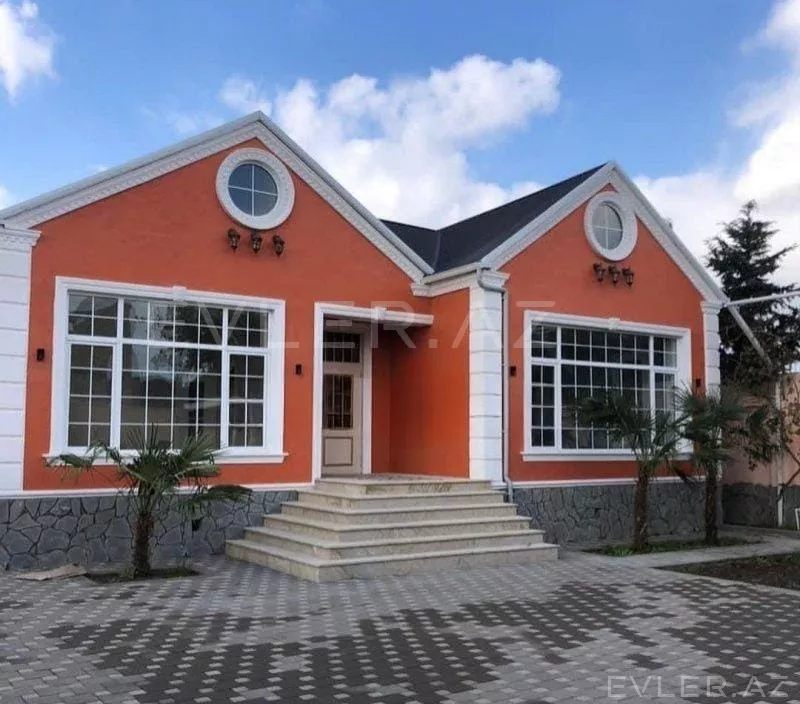 Satılır, həyət evi/villa