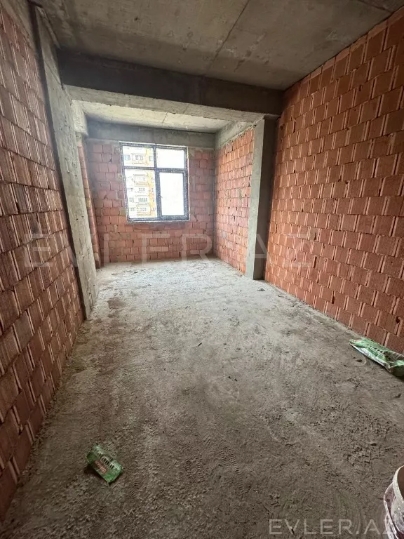 Satılır, yeni tikili