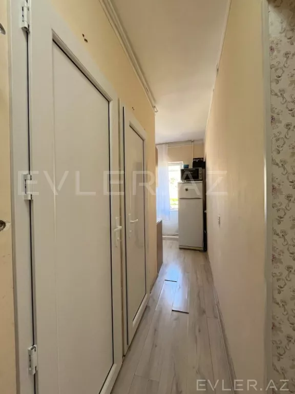 Satılır, köhnə tikili