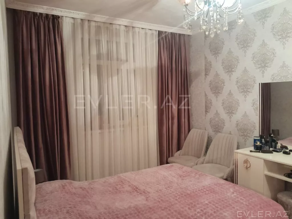 Satılır, həyət evi/villa