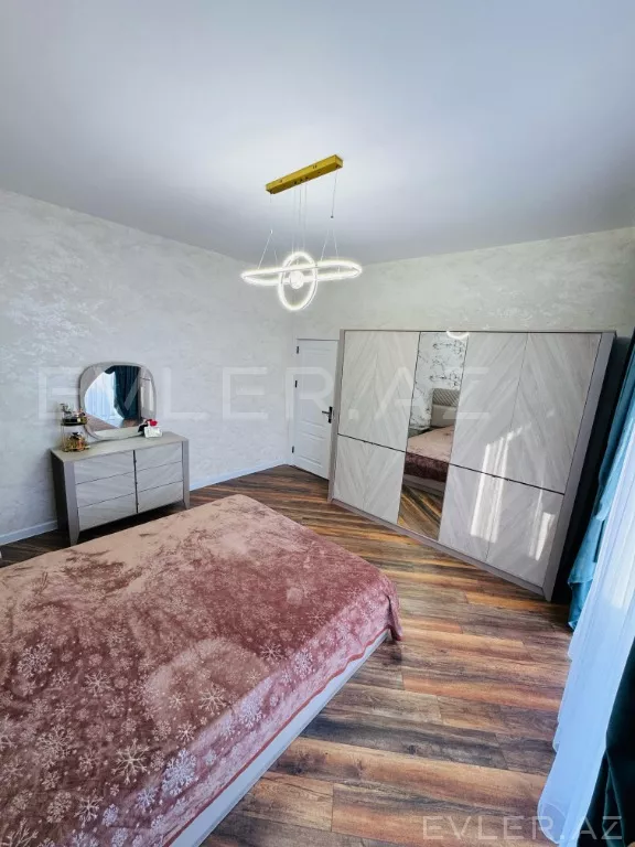 Satılır, həyət evi/villa