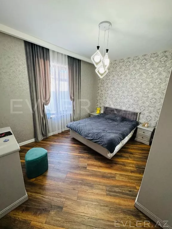 Satılır, həyət evi/villa