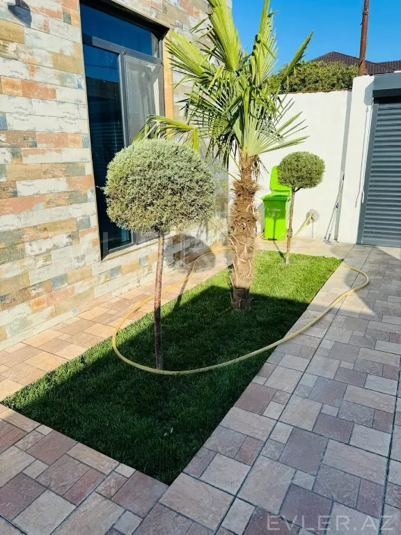 Satılır, həyət evi/villa