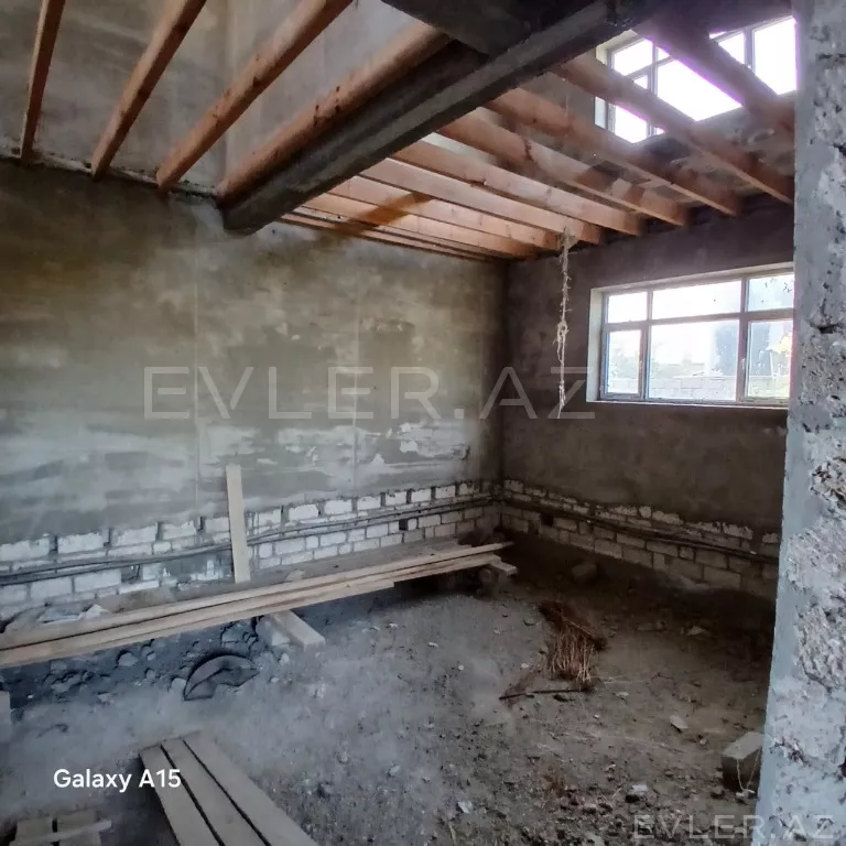 Satılır, həyət evi/villa