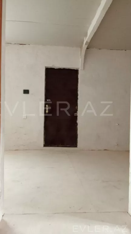 Satılır, həyət evi/villa