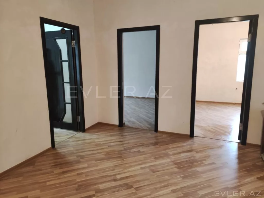 Satılır, həyət evi/villa