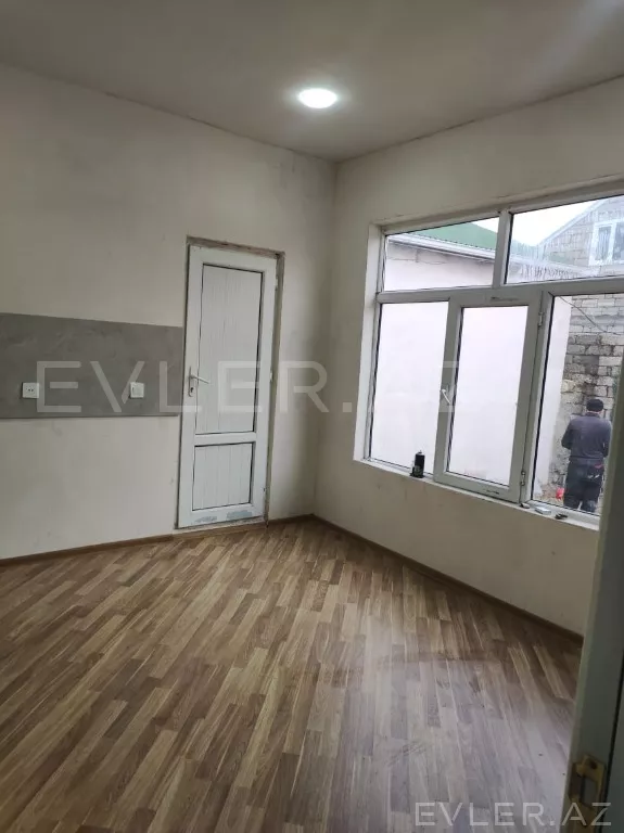 Satılır, həyət evi/villa