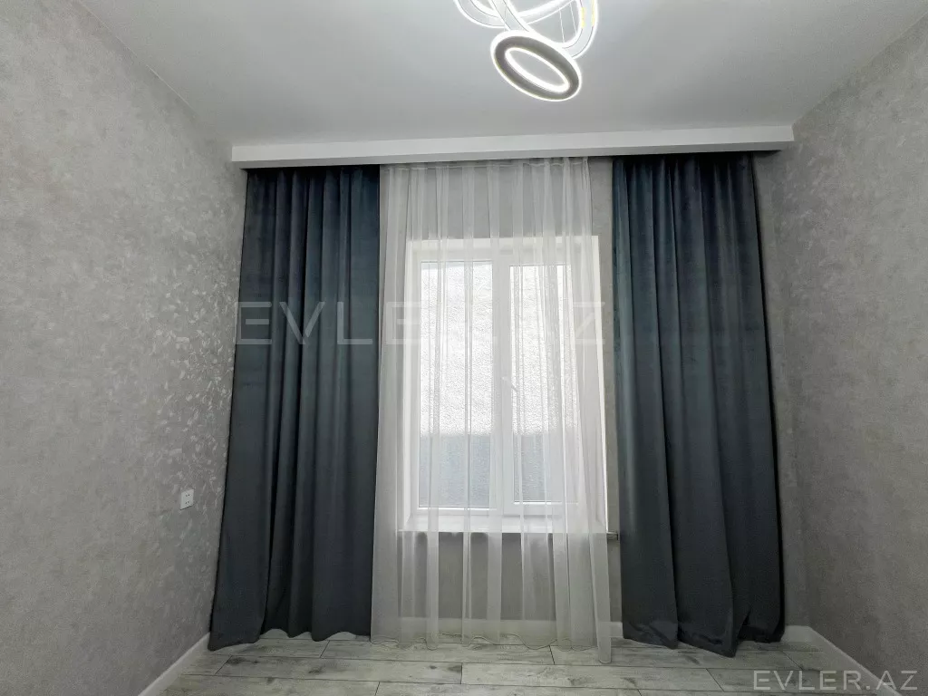 Satılır, həyət evi/villa