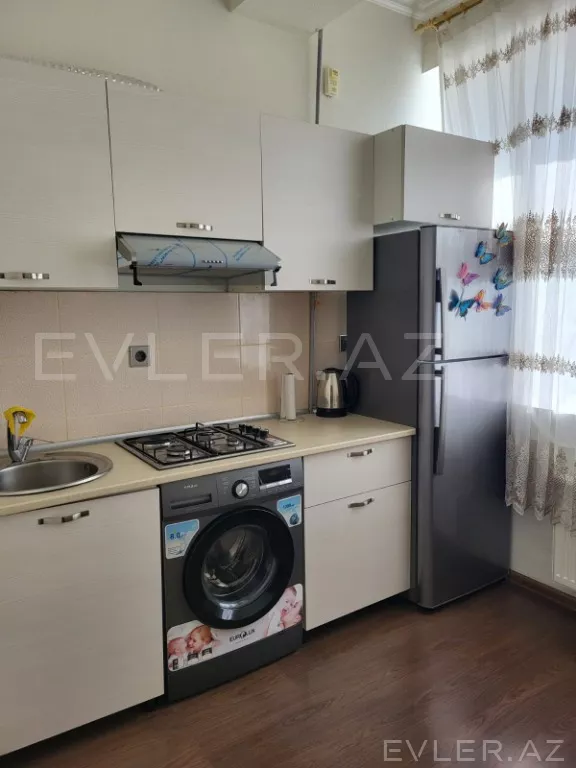 Satılır, yeni tikili