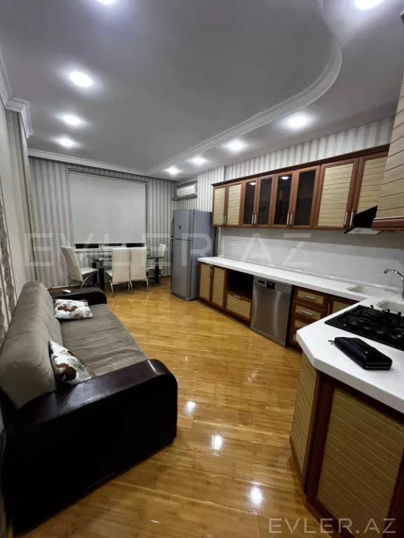 Satılır, yeni tikili