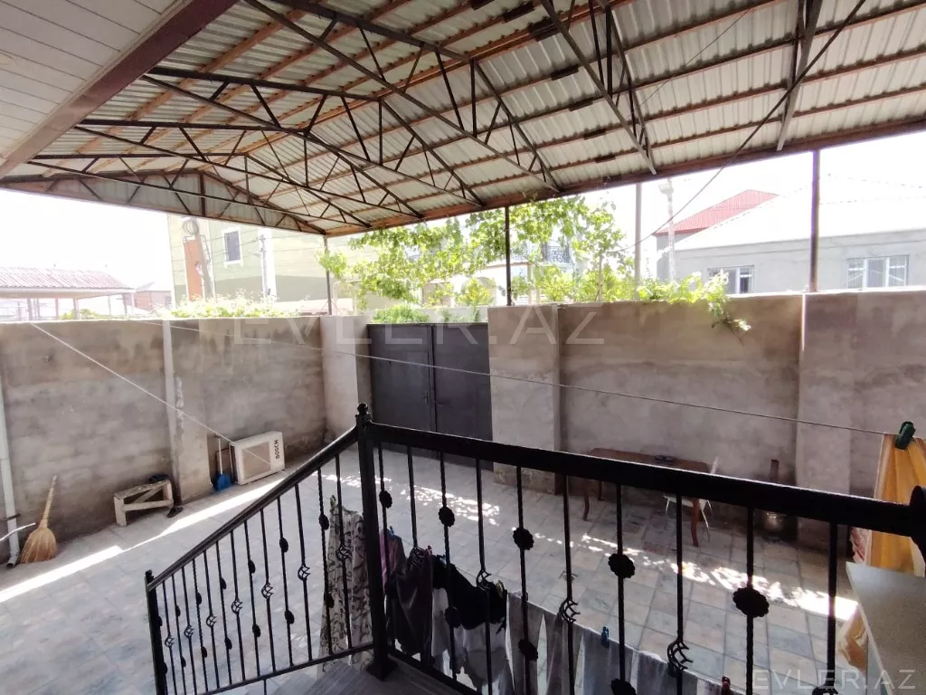 Satılır, həyət evi/villa