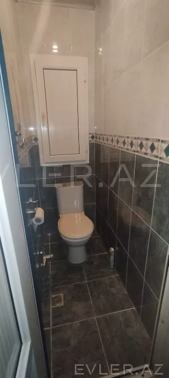 Satılır, köhnə tikili