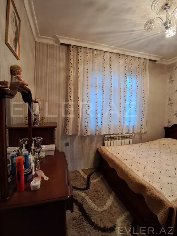Satılır, həyət evi/villa