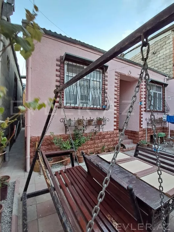 Satılır, həyət evi/villa