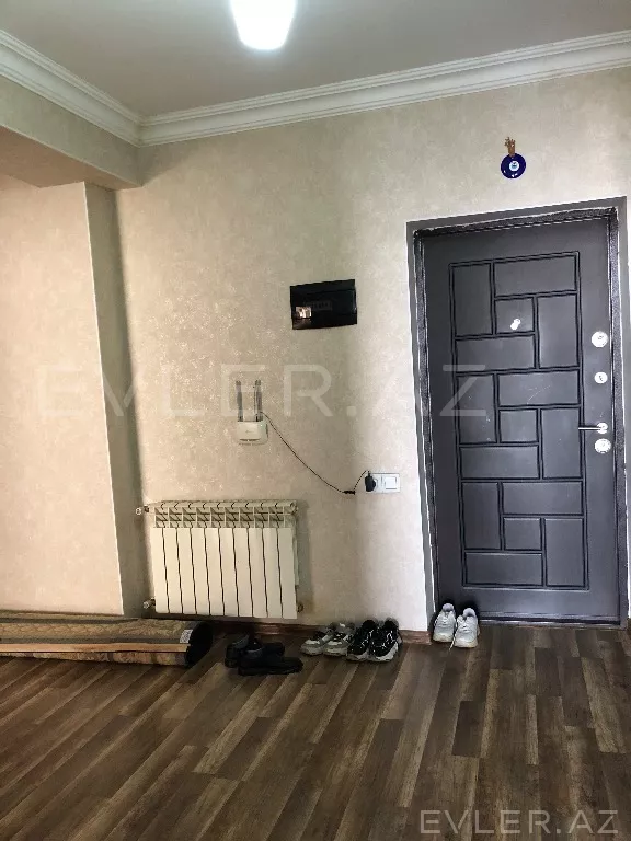 Satılır, yeni tikili