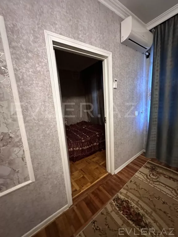 Satılır, köhnə tikili