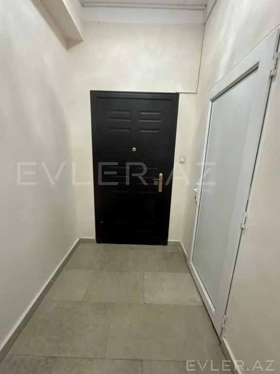 Satılır, yeni tikili