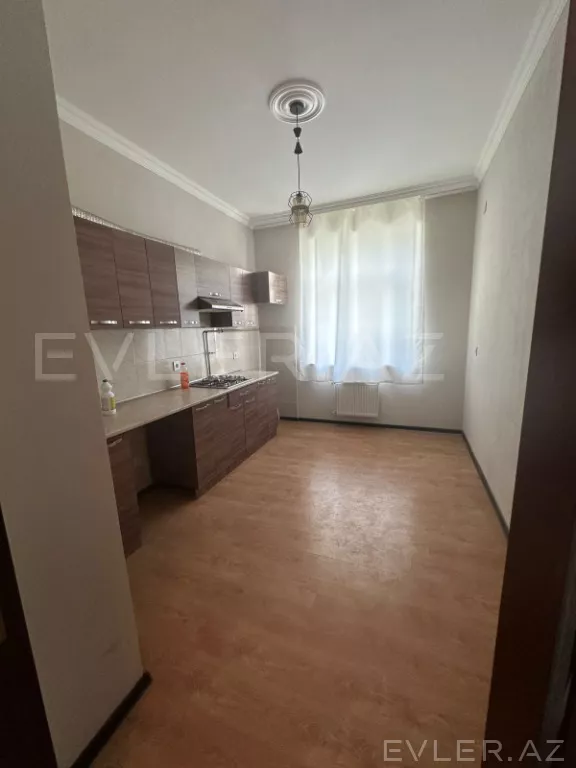 Satılır, yeni tikili