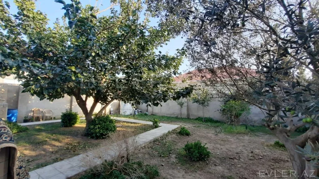 Satılır, həyət evi/villa