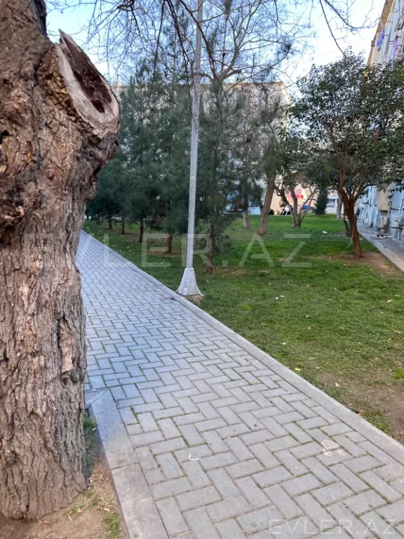 Satılır, köhnə tikili