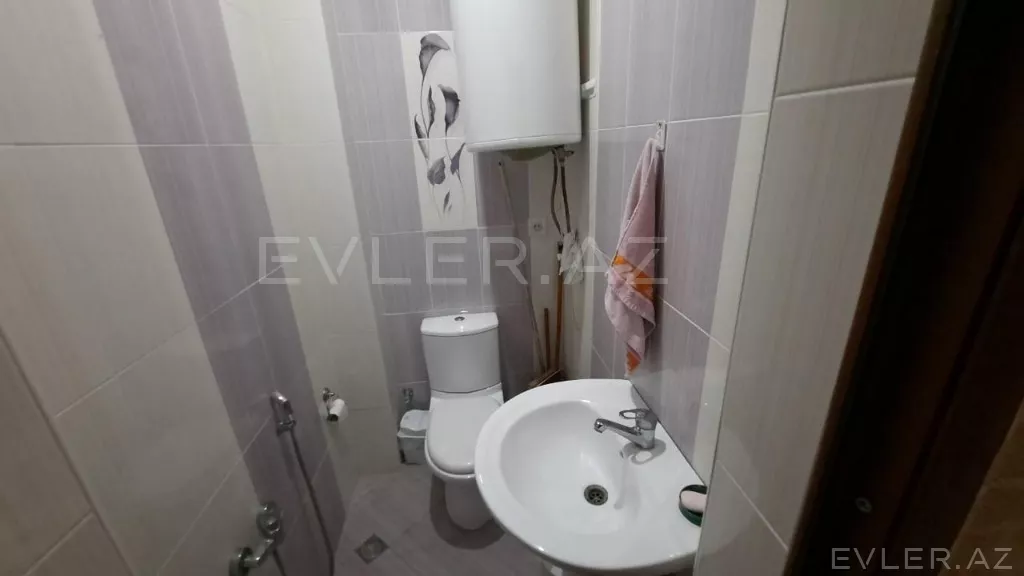 Satılır, həyət evi/villa