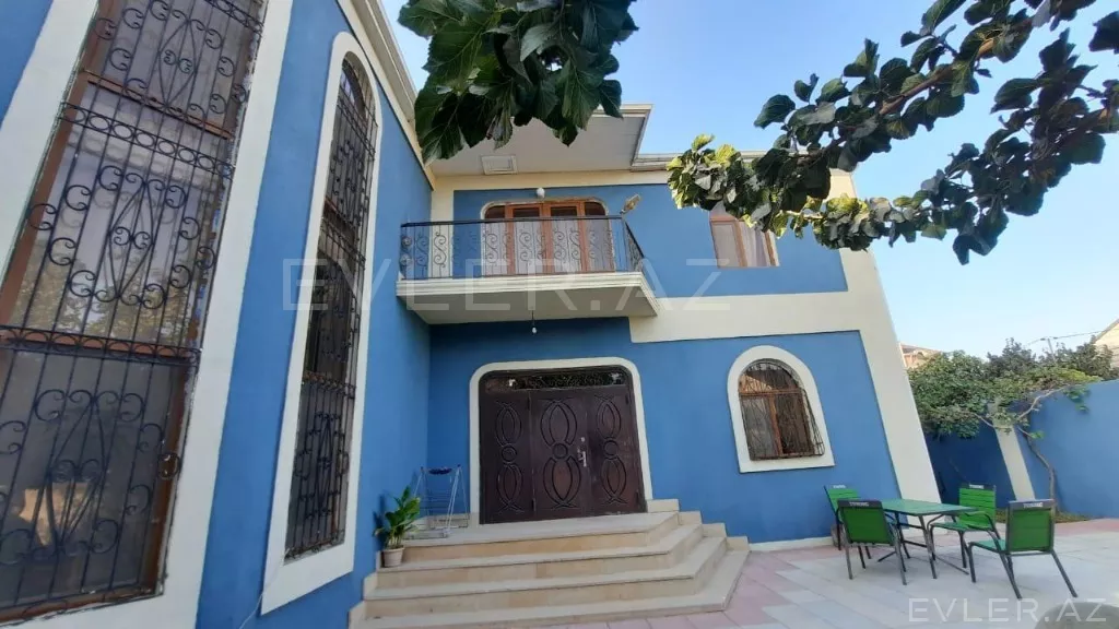 Satılır, həyət evi/villa