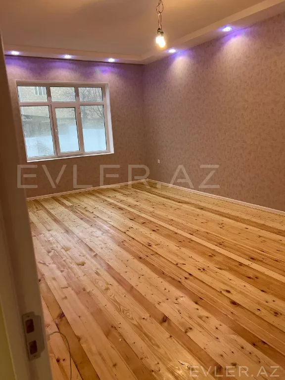 Satılır, həyət evi/villa