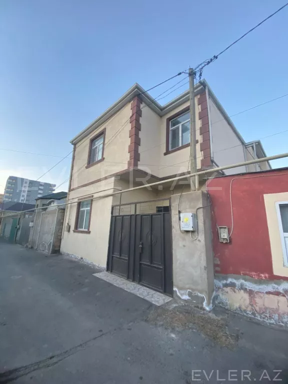 Satılır, həyət evi/villa
