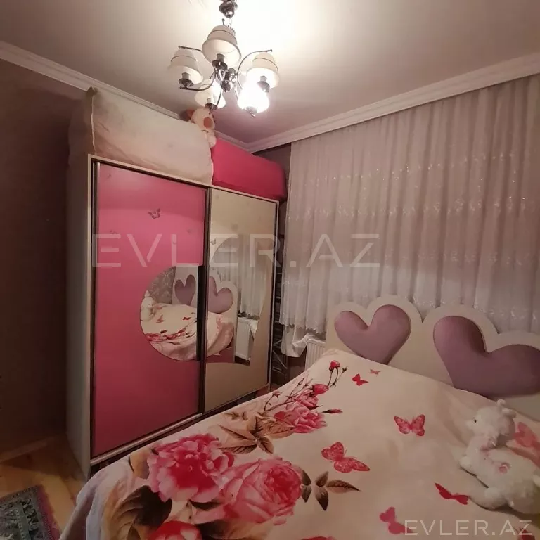 Satılır, həyət evi/villa
