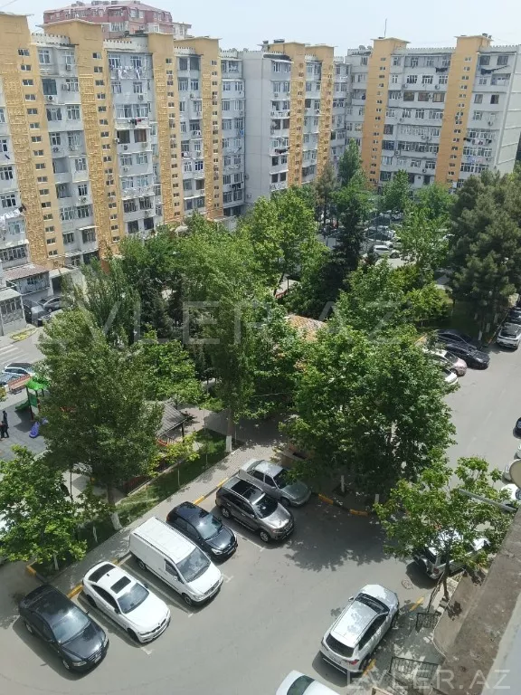 Satılır, köhnə tikili
