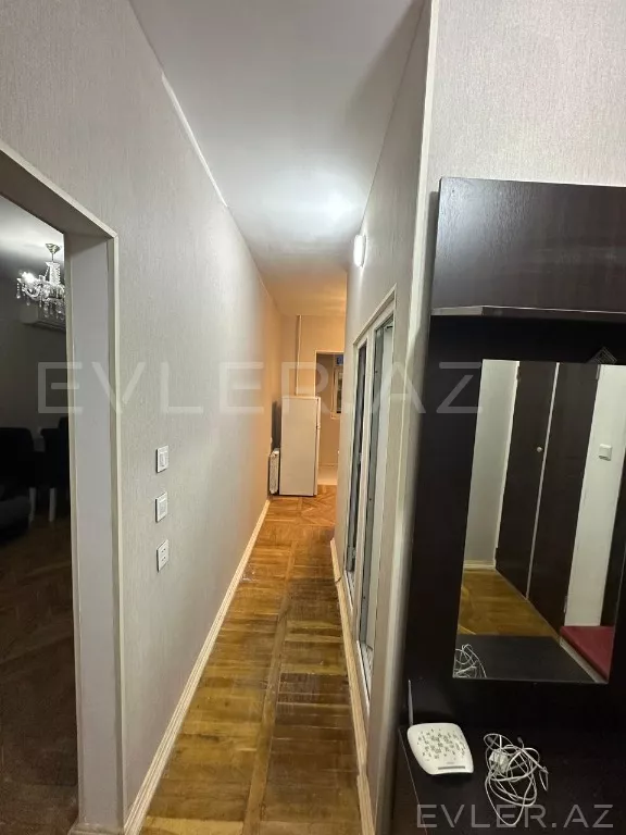 Aylıq, köhnə tikili