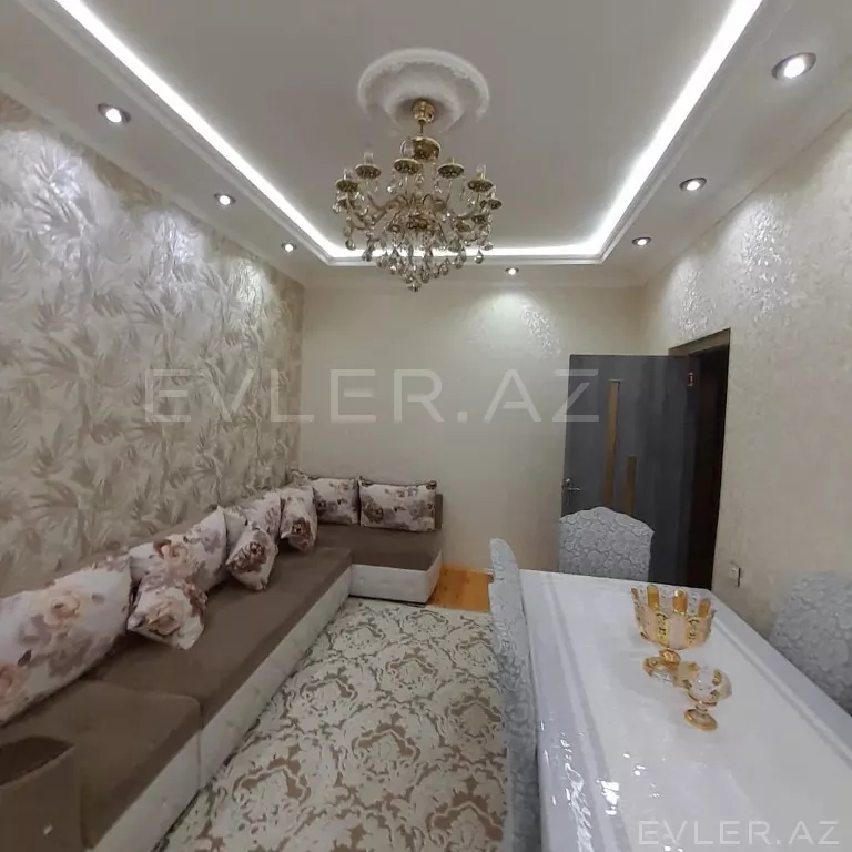 Satılır, həyət evi/villa