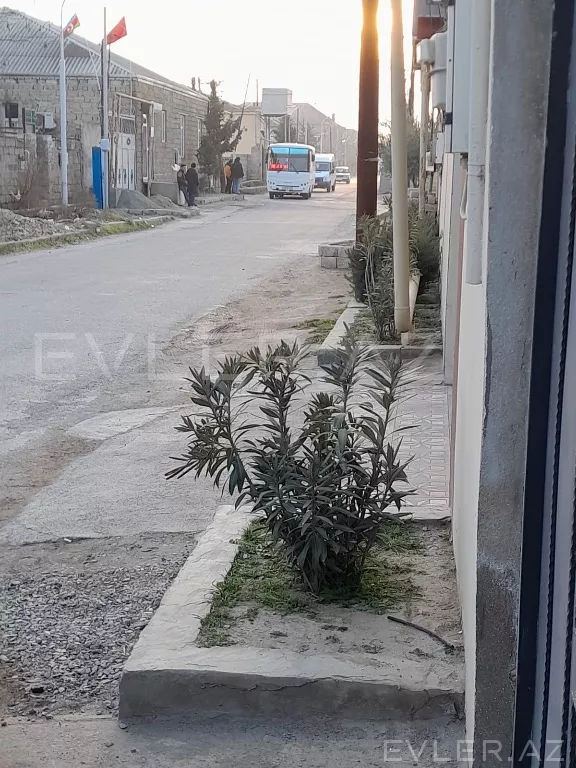 Satılır, həyət evi/villa