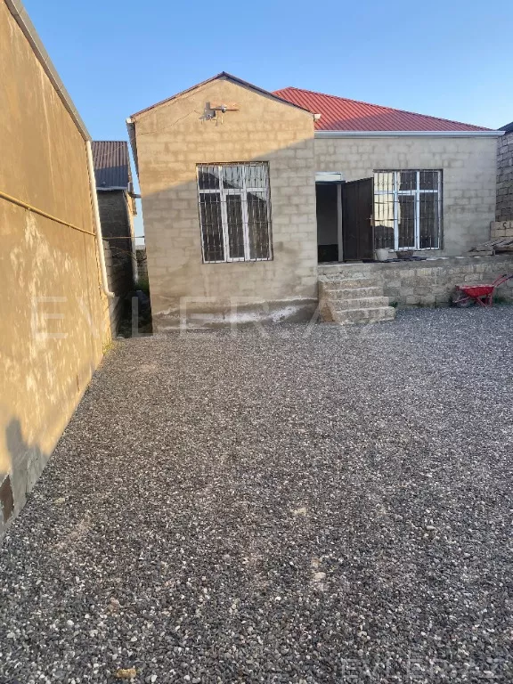 Satılır, həyət evi/villa
