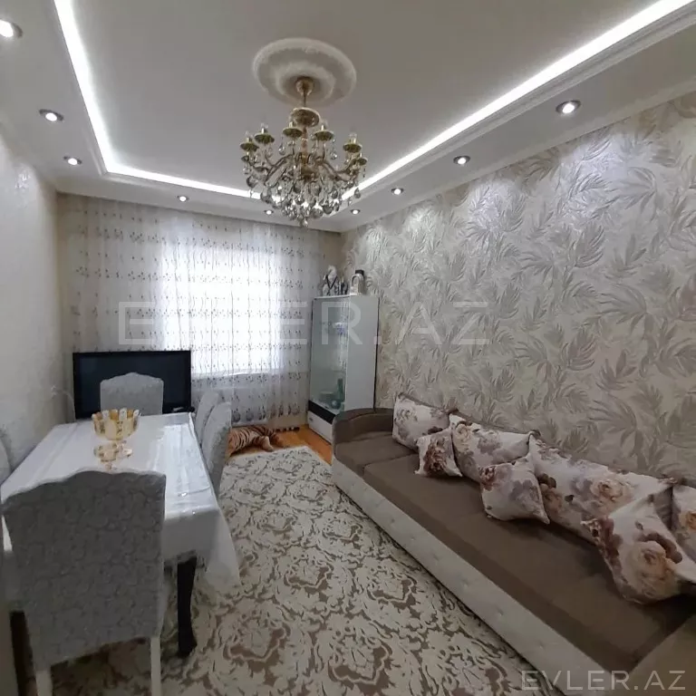 Satılır, həyət evi/villa