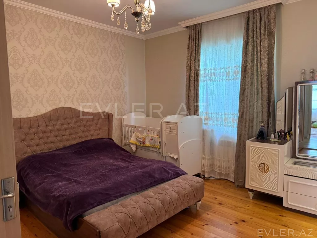 Satılır, həyət evi/villa