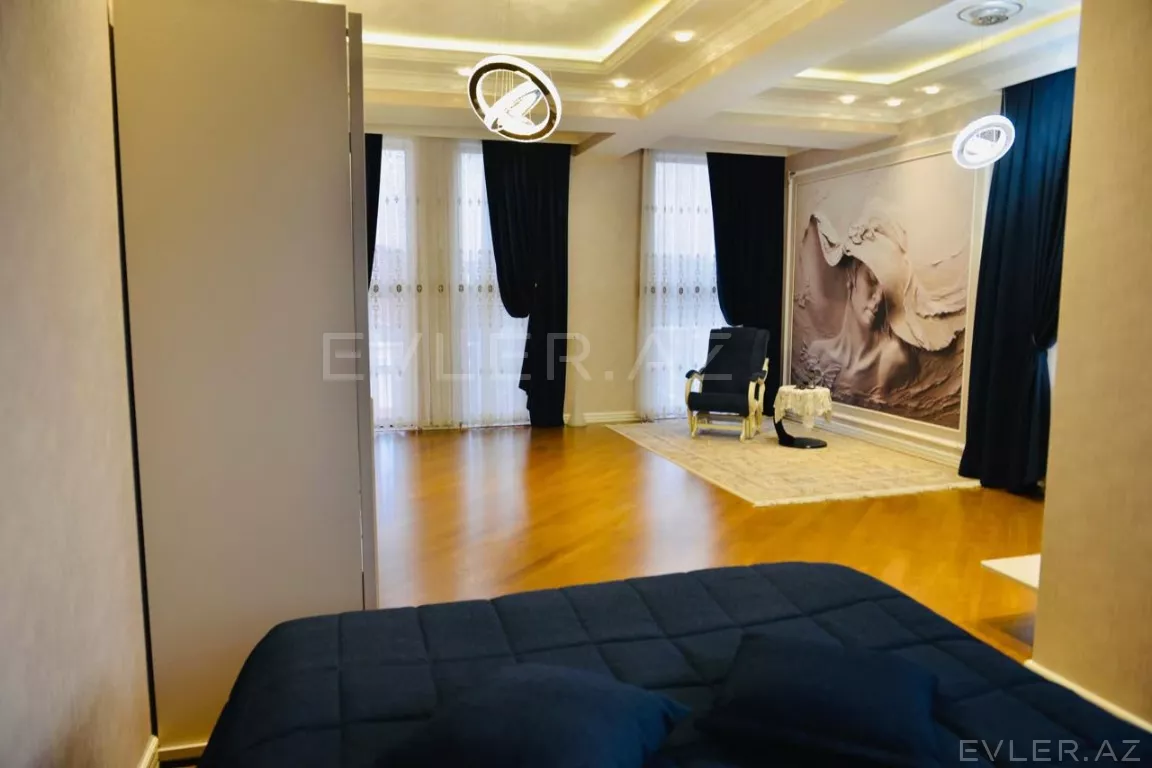 Satılır, həyət evi/villa